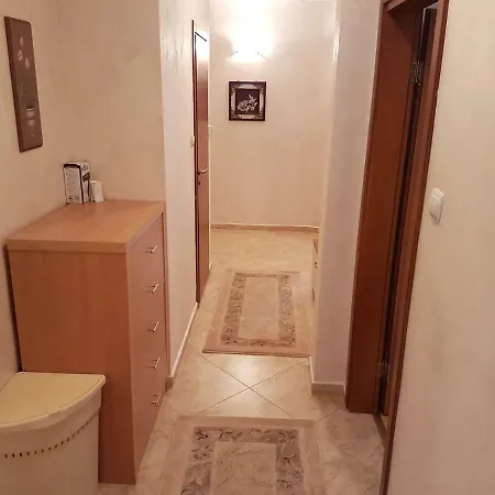 Apartament Perlla 2 شقة *