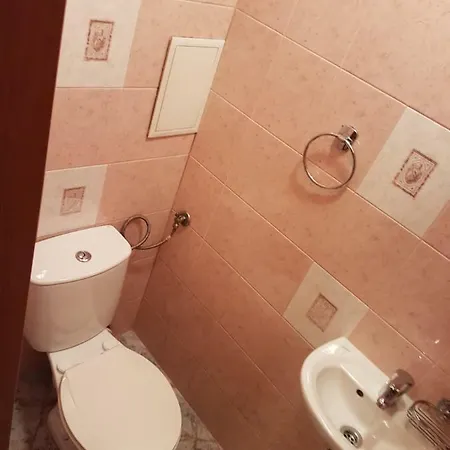 شقة Apartament Perlla 2 *